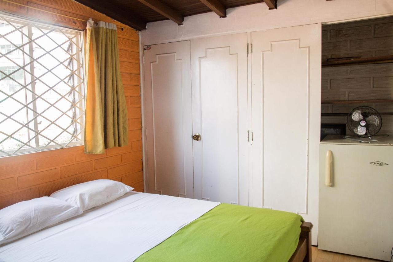 Hostel Spring City Medellín Kültér fotó